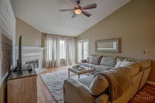 9801 Regatta Dr, Cincinnati, OH 45252 - Photo 12