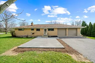 200 Woodland Rd, Mason, OH 45040 - Photo 8