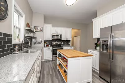 4399 Virginia Avenue, Cincinnati, OH 45223 - Photo 6