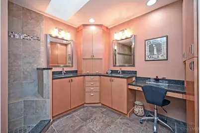 681 Totten Way, Cincinnati, OH 45226 - Photo 40