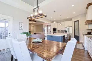 3380 Mohler Woods Ln, Cincinnati, OH 45241 - Photo 12