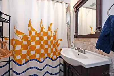 336 Warner Street, Cincinnati, OH 45219 - Photo 16