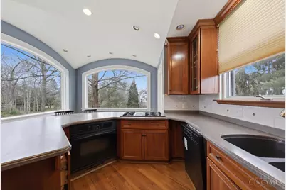 1 Annwood Lane, Cincinnati, OH 45206 - Photo 38