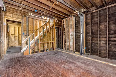 2169 Sohn Street, Cincinnati, OH 45219 - Photo 8