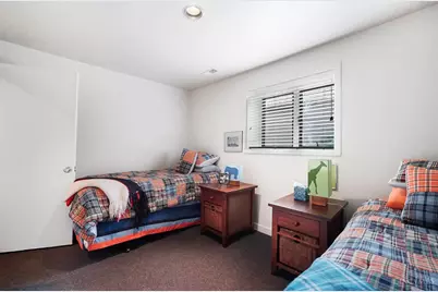 107 Bentwood Court, Blue Ash, OH 45241 - Photo 18