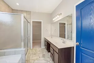 2615 Golden Leaf Dr, Beavercreek, OH 45431 - Photo 14