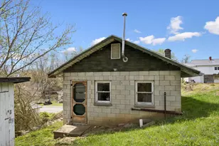 400 E 7th St, Manchester, OH 45144 - Photo 26