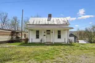 400 E 7th St, Manchester, OH 45144 - Photo 2