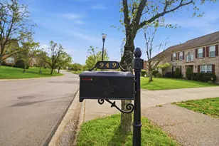 949 E Legendary Run, Pierce Township, OH 45245 - Photo 4