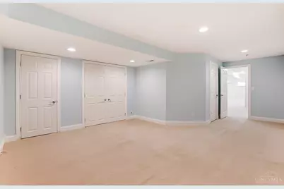 8676 Kenwood Road, Cincinnati, OH 45242 - Photo 42