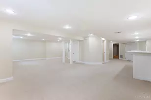 8676 Kenwood Rd, Cincinnati, OH 45242 - Photo 38