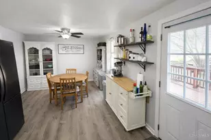 12065 Hazelhurst Dr, Springfield Township, OH 45240 - Photo 4