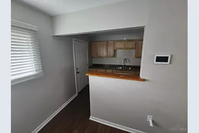 1275 Frost Court, Springfield Township, OH 45231 - Photo 8