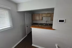 1275 Frost Ct, Springfield Township, OH 45231 - Photo 10