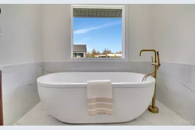 6967 Hamilton Mason Road, West Chester, OH 45069 - Photo 20