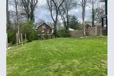 524 Camden Avenue, Cincinnati, OH 45229 - Photo 2