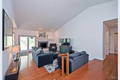 15 Brandywine Drive, Glendale, OH 45246 - Photo 2