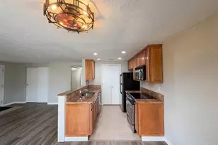 503 Glencoe Ct, Mason, OH 45040 - Photo 2