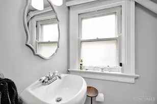 1017 Dayton St, Hamilton, OH 45011 - Photo 10