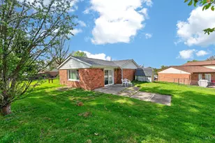 10526 Breedshill Dr, Colerain Township, OH 45231 - Photo 6