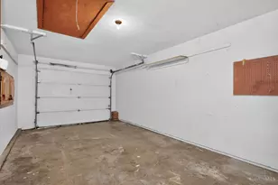 10526 Breedshill Dr, Colerain Township, OH 45231 - Photo 18