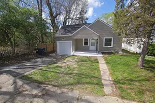 19 Firwood Dr, Dayton, OH 45419 - Photo 1