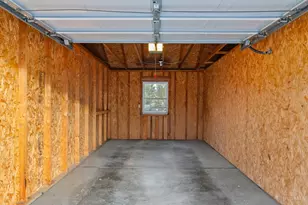 8851 Carrousel Park Cir, Colerain Township, OH 45251 - Photo 8