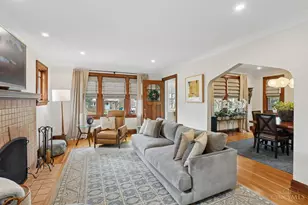 1122 Beverly Hill Dr, Cincinnati, OH 45208 - Photo 16