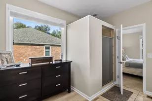 8022 Stonegate Dr, Anderson Township, OH 45255 - Photo 32