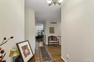 8022 Stonegate Dr, Anderson Township, OH 45255 - Photo 6