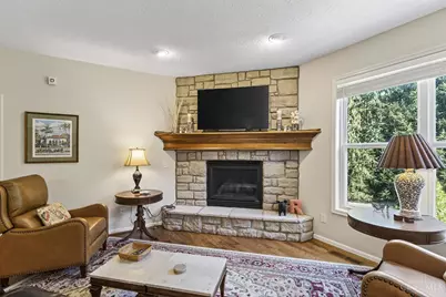 8022 Stonegate Drive, Anderson Township, OH 45255 - Photo 16