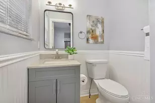 4458 W 8th St, Cincinnati, OH 45238 - Photo 16