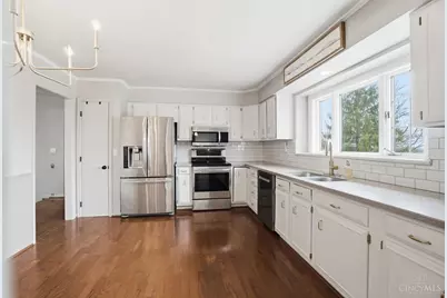 3395 Triplecrown Drive, Miami Township, OH 45052 - Photo 18