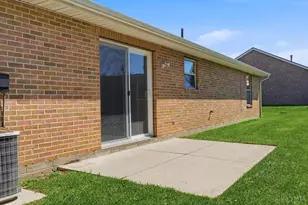 648 Oakridge Dr, Wilmington, OH 45177 - Photo 16