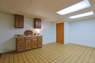 6936 Paxton Rd, Miami Township, OH 45140 - Photo 28