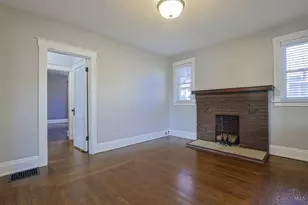 15 Bonham Rd, Wyoming, OH 45215 - Photo 8