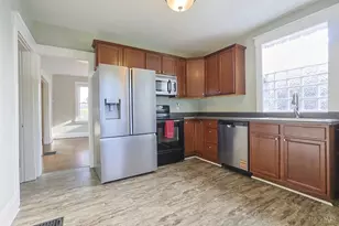 15 Bonham Rd, Wyoming, OH 45215 - Photo 14