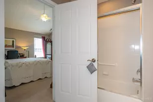 139 Edinburgh Village Dr, Washington Twp, OH 45458 - Photo 22