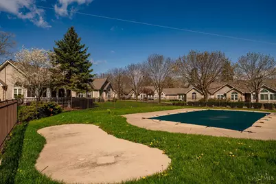 139 Edinburgh Village Drive, Washington Twp, OH 45458 - Photo 34