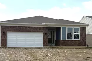 5220 Long Meadow Dr, Middletown, OH 45005 - Photo 1