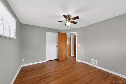 2290 Deblin Drive, Springfield Township, OH 45239 - Photo 12