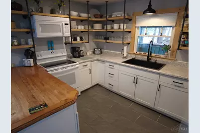 7583 Blue Creek Road, Jefferson Twp, OH 45684 - Photo 10