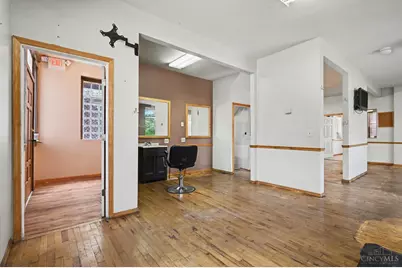 1601 Dexter Avenue, Cincinnati, OH 45206 - Photo 6
