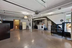 8135 Creek Woods Pl, Maineville, OH 45039 - Photo 6