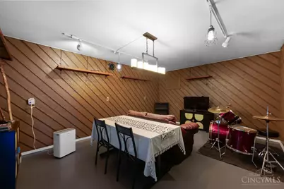 8135 Creek Woods Place, Maineville, OH 45039 - Photo 8