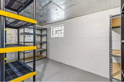 4407 Raceview Avenue, Green Township, OH 45211 - Photo 38