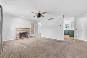 4407 Raceview Ave, Green Township, OH 45211 - Photo 6