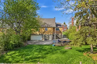 4407 Raceview Ave, Green Township, OH 45211 - Photo 40