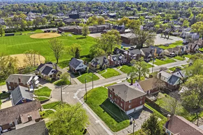 4407 Raceview Avenue, Green Township, OH 45211 - Photo 46