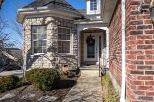 7007 Boulder Path Dr, Green Township, OH 45247 - Photo 6